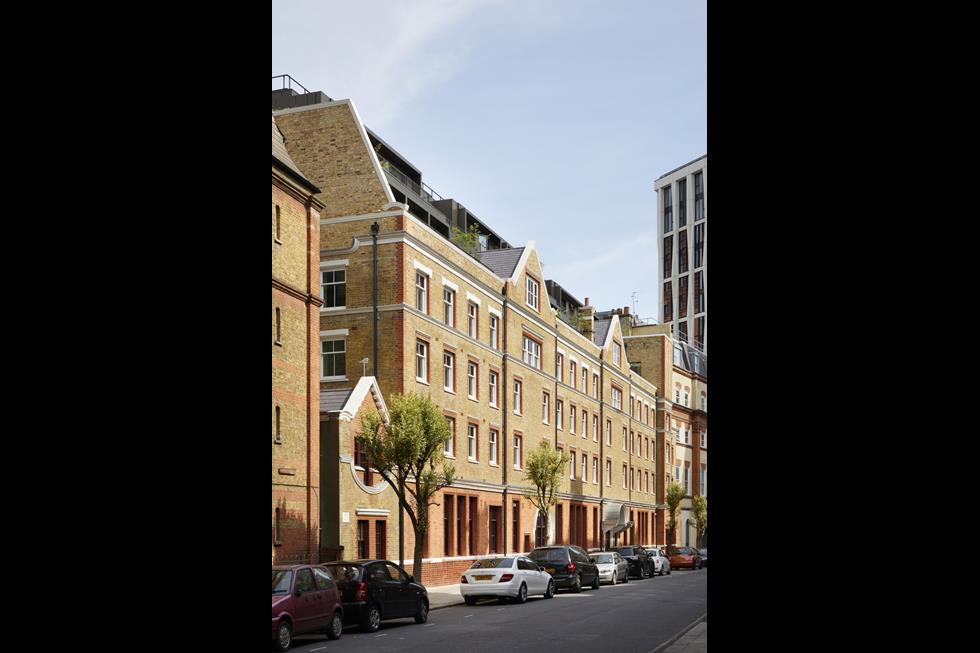 Apt Completes Covent Garden Flats Behind Victorian Facade 